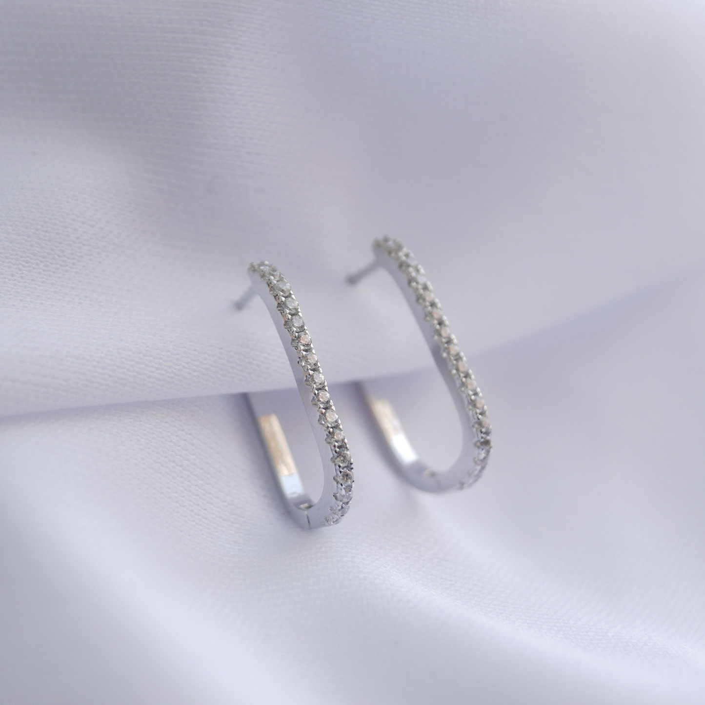 Arracadas largas con zirconia plata ley 925 dosce joyería